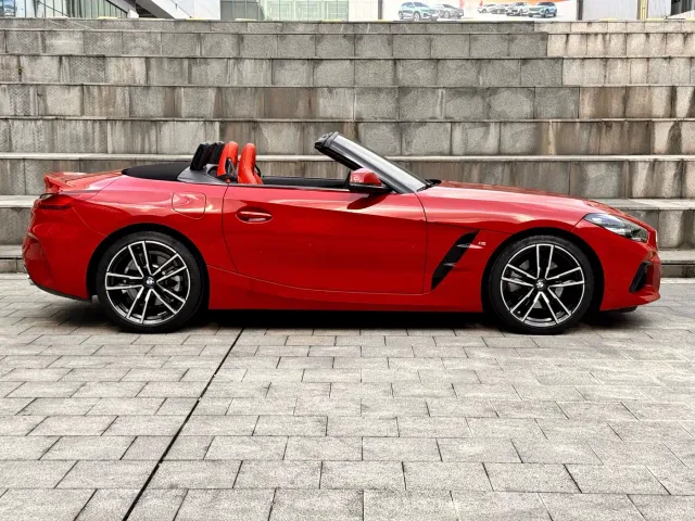 BMW Z4 — Фото автомобиля 4