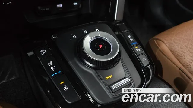 Kia Seltos New — Фото автомобиля 12