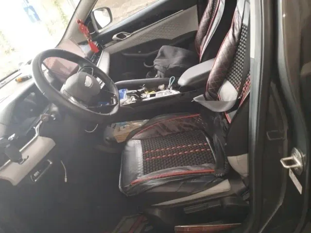 Geely Binyue — Фото автомобиля 11