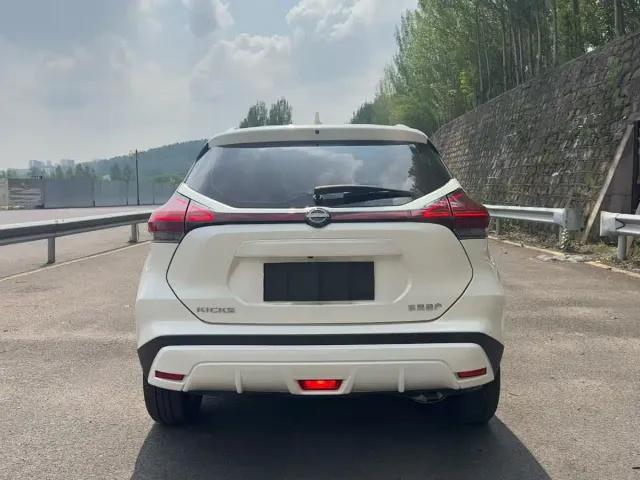 Nissan Kicks — Фото автомобиля 8