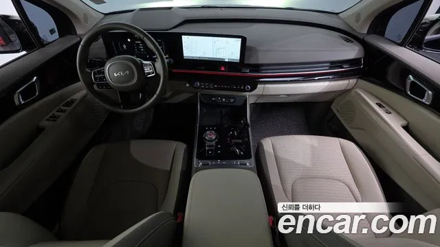 Kia Carnival — Фото автомобиля 10