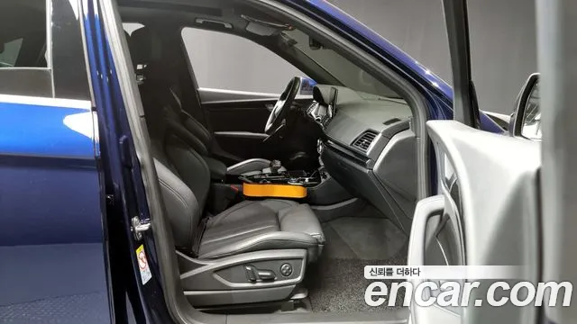 Audi Q5 40 TDI quattro Sportback Premium — Фото автомобиля 11