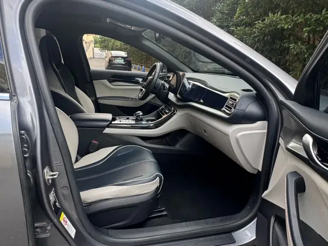 BYD Qin PLUS — Фото автомобиля 5