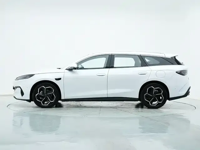 BYD Seal 06 DM-i Touring — Фото автомобиля 4