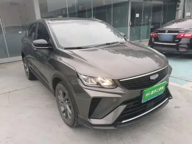 Geely Binyue — Фото автомобиля 3