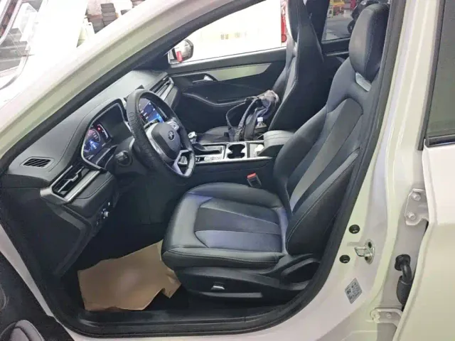 JAC Motors A5 PLUS — Фото автомобиля 14
