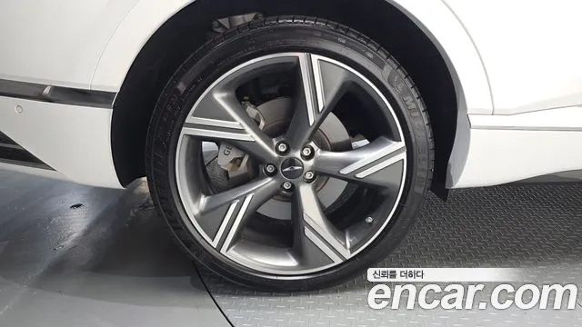 Genesis GV80 — Фото автомобиля 5