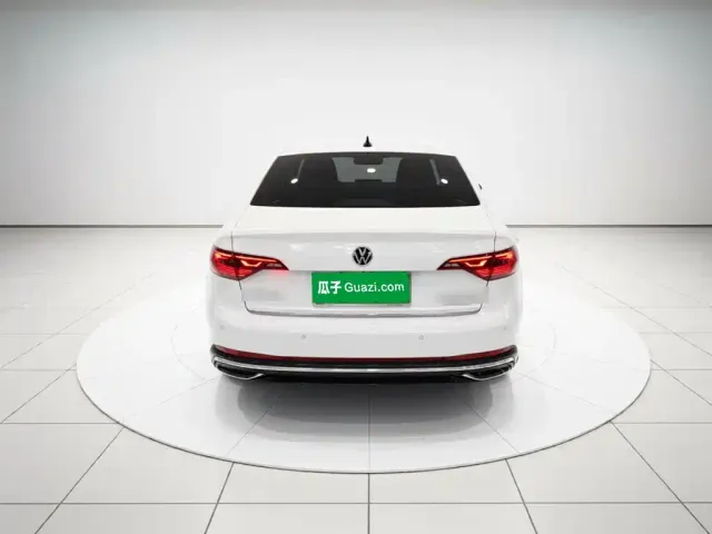 Volkswagen Sagitar — Фото автомобиля 5