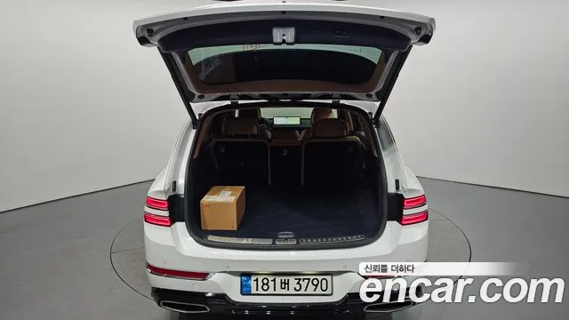 Genesis GV80 — Фото автомобиля 16