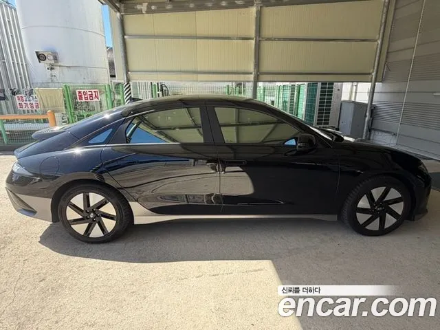Hyundai Ioniq 6 — Фото автомобиля 3