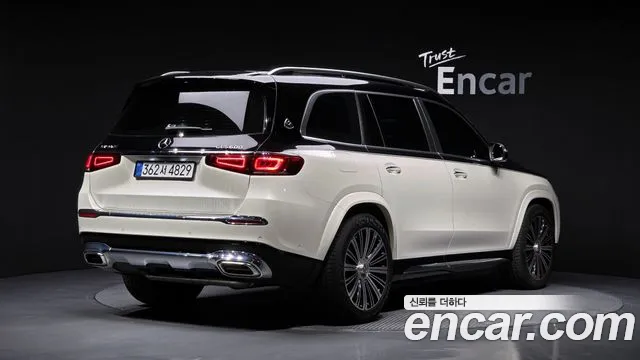Mercedes-Benz GLS-Class — Фото автомобиля 2