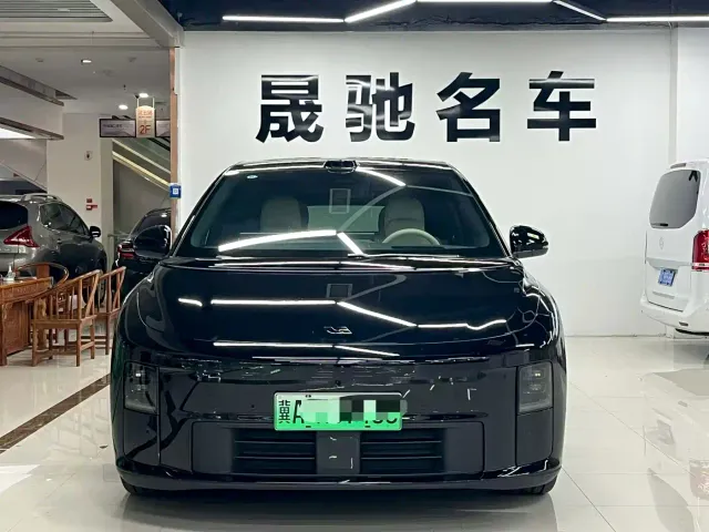 Li Auto i6 — Фото автомобиля 2