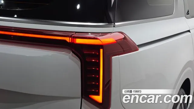 Kia Carnival — Фото автомобиля 8