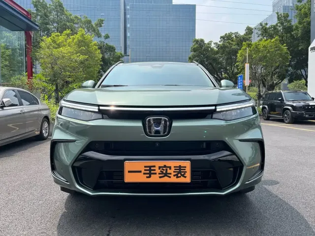 Фотография автомобиля — Honda Breeze