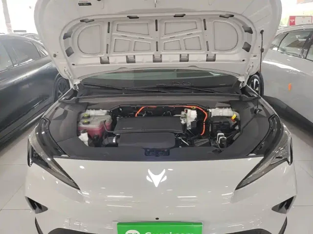 Arcfox Alpha T5 — Фото автомобиля 19