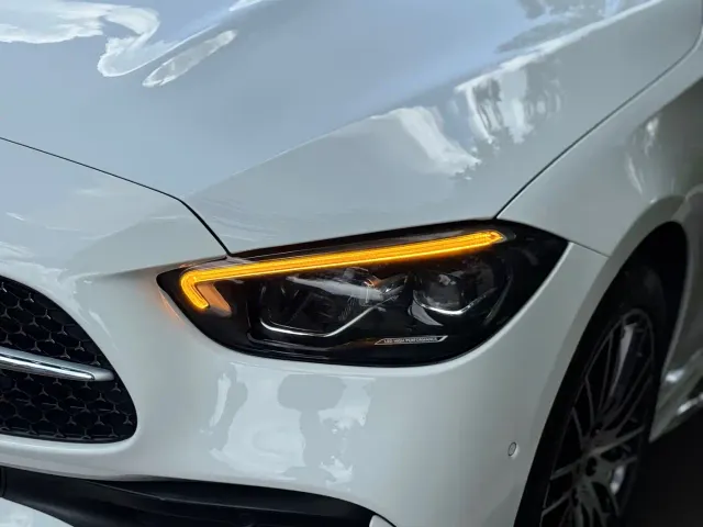 Mercedes-Benz C-Class — Фото автомобиля 12