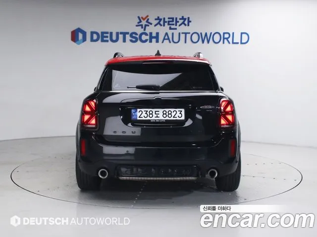 Mini Countryman — Фото автомобиля 4