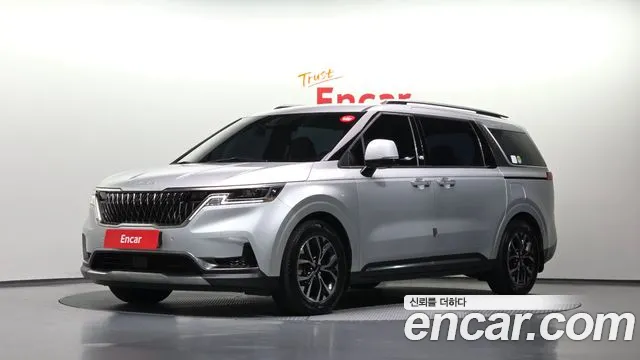 Фотография автомобиля — Kia Carnival Generation 4
