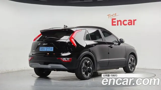 Kia Niro Niro (New) — Фото автомобиля 2