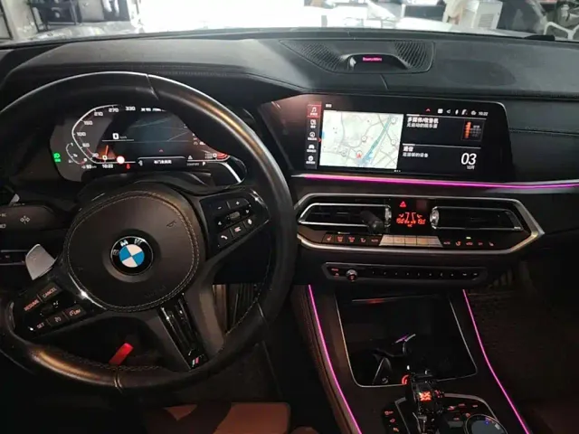 BMW X5 — Фото автомобиля 9