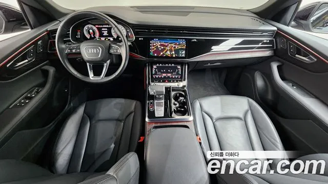 Audi Q8 — Фото автомобиля 7