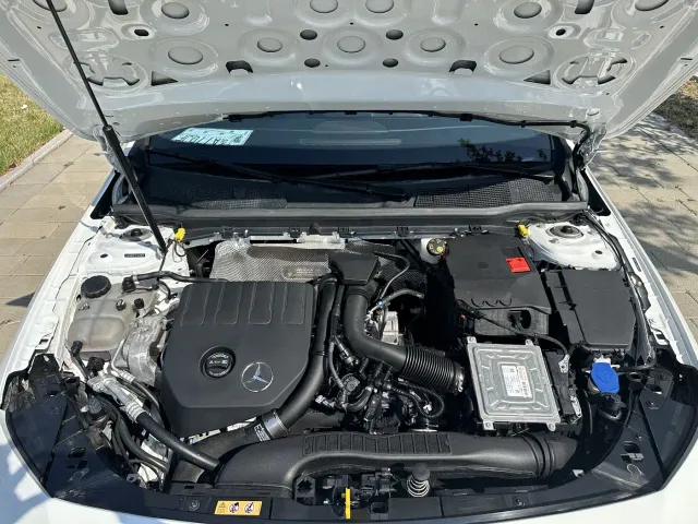 Mercedes-Benz A-Class — Фото автомобиля 28