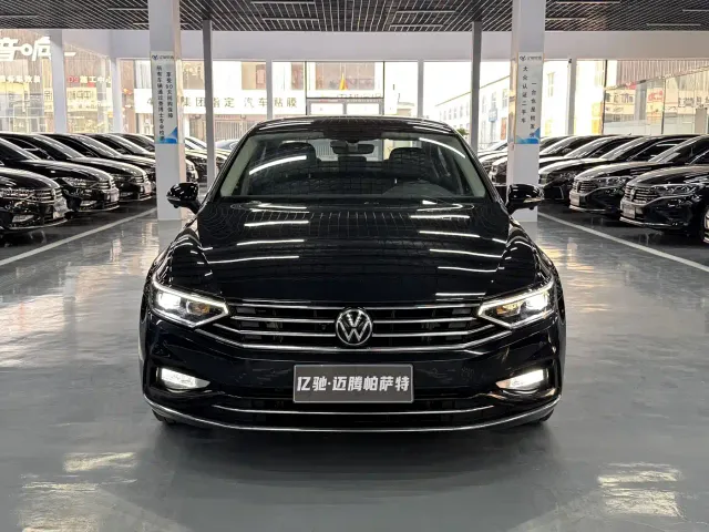 Volkswagen Magotan — Фото автомобиля 2