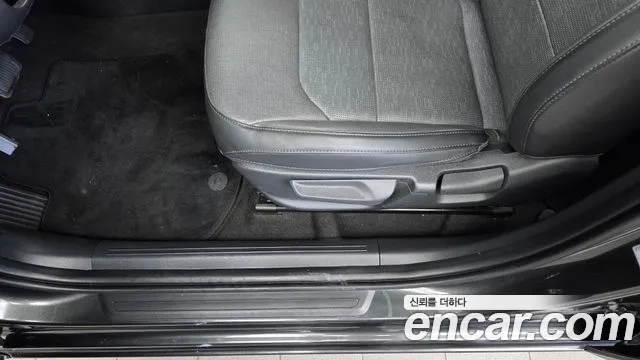 Kia Niro All Niro EV Air — Фото автомобиля 30