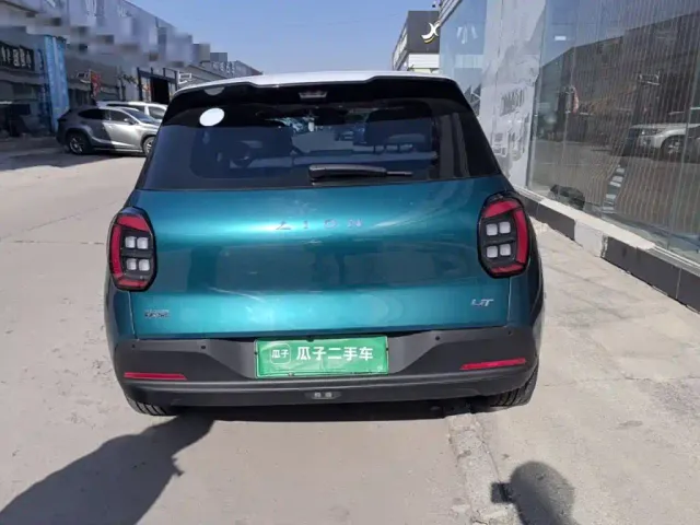 GAC Aion UT — Фото автомобиля 5