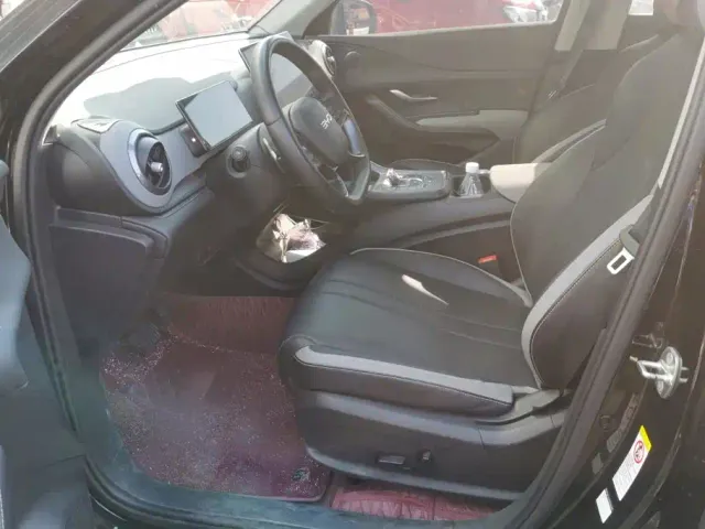 BYD Seal 05 DM-i — Фото автомобиля 9