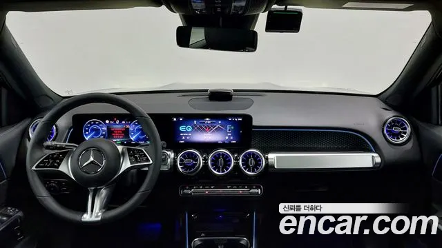 Mercedes-Benz EQB — Фото автомобиля 7