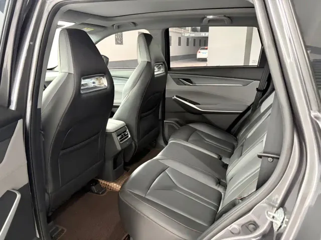 Changan CS75 Plus — Фото автомобиля 8
