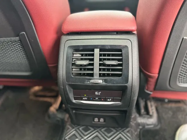 BMW X4 — Фото автомобиля 14