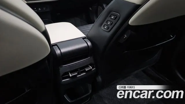 Kia EV4 — Фото автомобиля 29