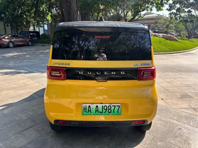 Wuling Hongguang Mini EV — Фото автомобиля 5