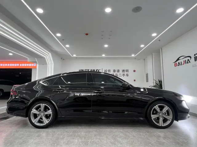 Honda Accord — Фото автомобиля 4