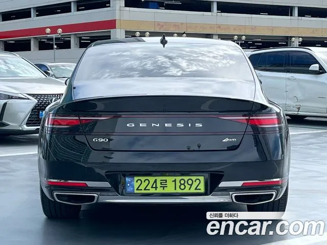 Genesis G90 — Фото автомобиля 4