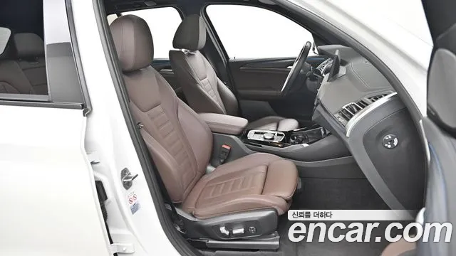 BMW iX3 G08 (2020–2024) — Фото автомобиля 10