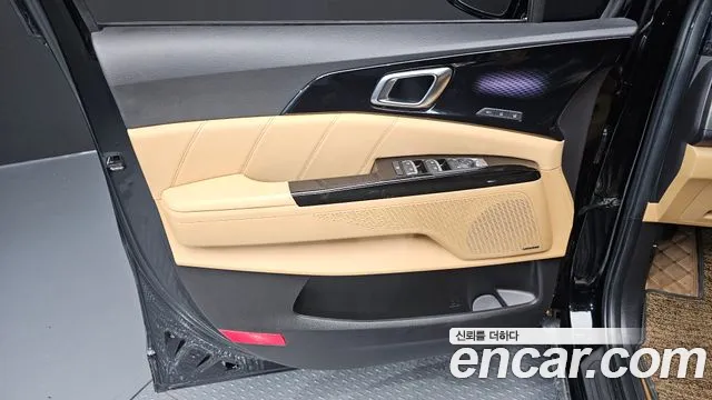 Kia Canival Carnival 4 поколение Дизель 9 мест Signature — Фото автомобиля 24