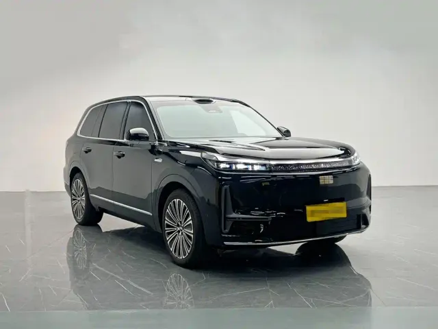Geely Galaxy M9 — Фото автомобиля 8