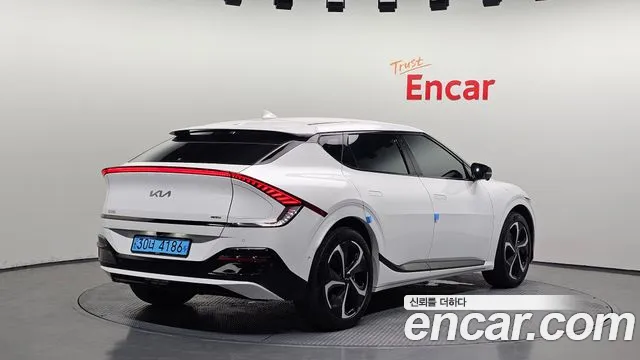 Kia EV6 Long Range — Фото автомобиля 2