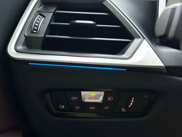 BMW i3 — Фото автомобиля 12