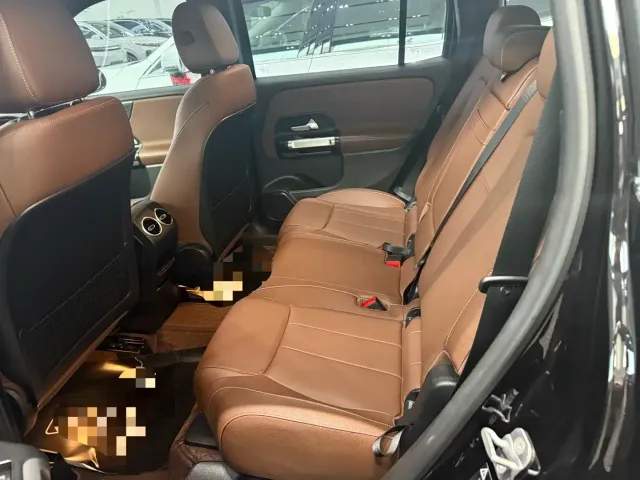 Mercedes-Benz GLB-Class — Фото автомобиля 6