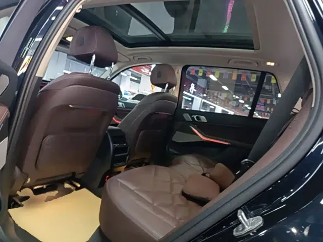 BMW X5 — Фото автомобиля 16