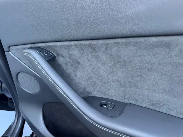 Tesla Model Y — Фото автомобиля 15