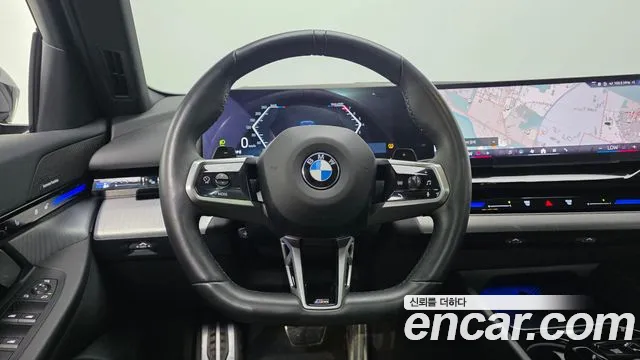 BMW 5 Series G60 — Фото автомобиля 20