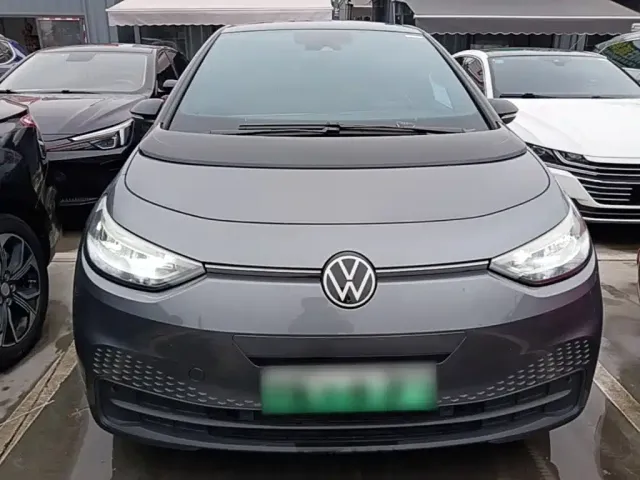 Volkswagen ID.3 — Фото автомобиля 2