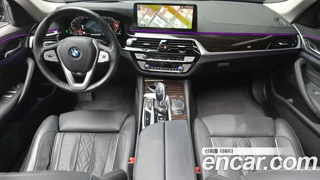 BMW 5 Series G30 — Фото автомобиля 7