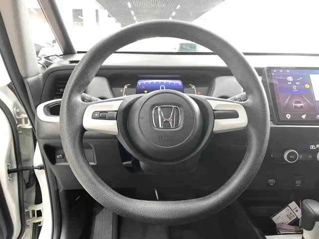 Honda Fit — Фото автомобиля 4