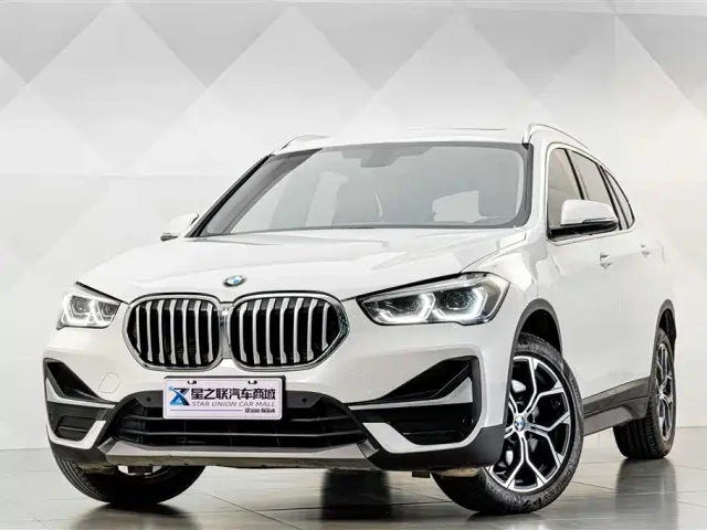 BMW X1 — Фото автомобиля 3